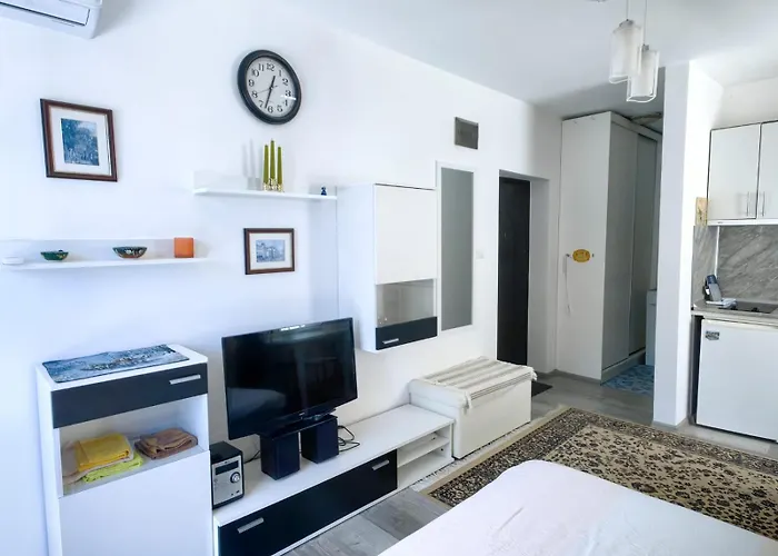 アパート Blu Bey ポモリエ